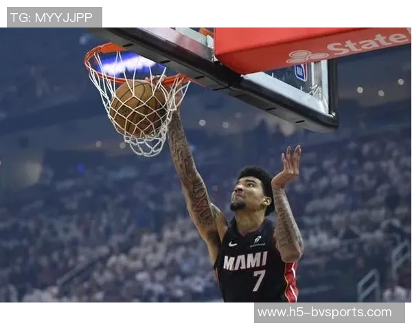 韦尔全能表现进化显著19投12中三分精准砍下29分12板展现统治力 韦尔全能表现进化显著19投12中三分精准砍下29分12板展现统治力