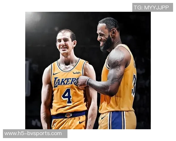 湖人官方推文庆祝里夫斯50分成就加入精英俱乐部的辉煌时刻 湖人官方推文庆祝里夫斯50分成就加入精英俱乐部的辉煌时刻