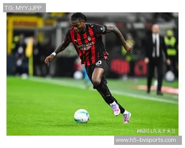 米兰10月最佳进球候选名单揭晓莱奥精彩禁区外贴地斩入围