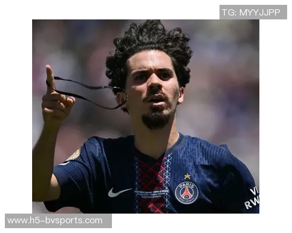 巴黎队史最佳中场评选揭晓七名候选人包括维蒂尼亚与维拉蒂