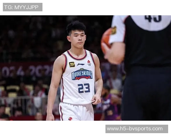 媒体人点评林葳首秀表现不佳或因紧张只需专注于正确的方向即可