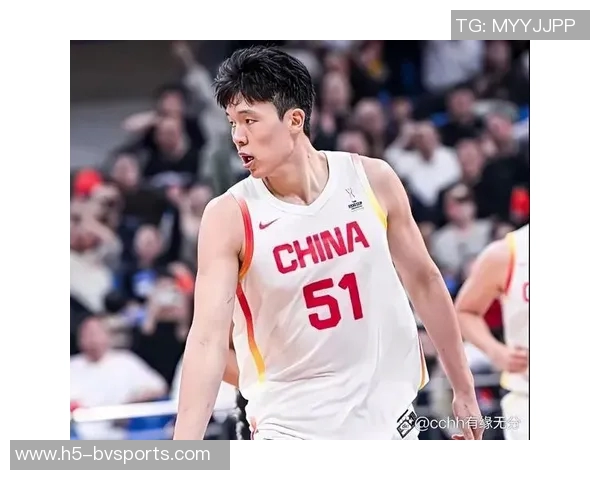 中国篮球2025年回顾杨瀚森成功登陆NBA男篮起伏不定潜力赛引发热议与争论